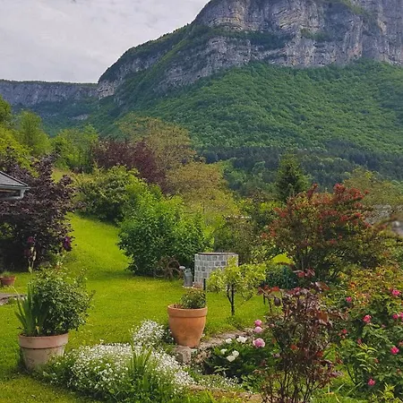 Au Pied De La Montagne Et Vue Imprenable Apartamento *