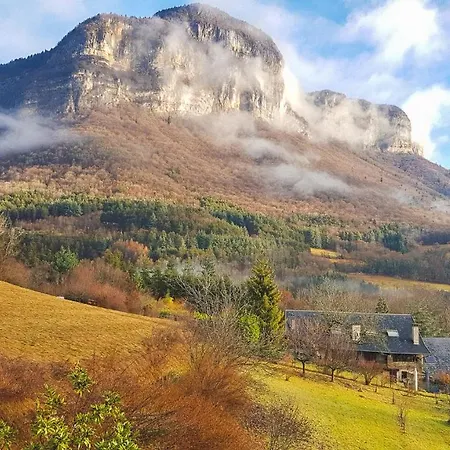 Au Pied De La Montagne Et Vue Imprenable Apartamento Saint-Alban (Rhone-Alps)